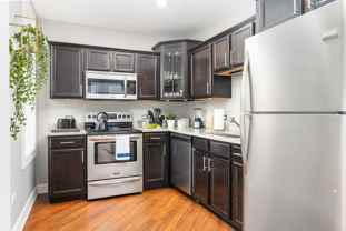Somerset Place Apartments - Photo 1 of 1