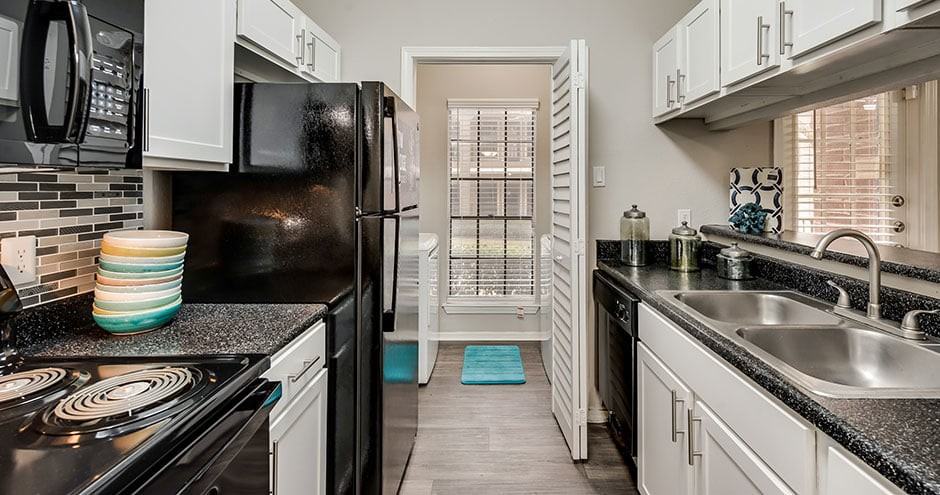 The Arbors on Forest Ridge Apartments 2200 Forest Ridge Dr, Bedford