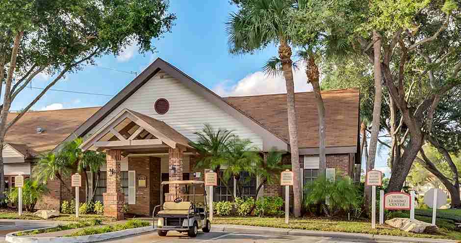 The Oaks of Woodland Park Apartments - Photo 5 of 74