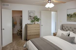 Steward Manor - Photo 1 of 1