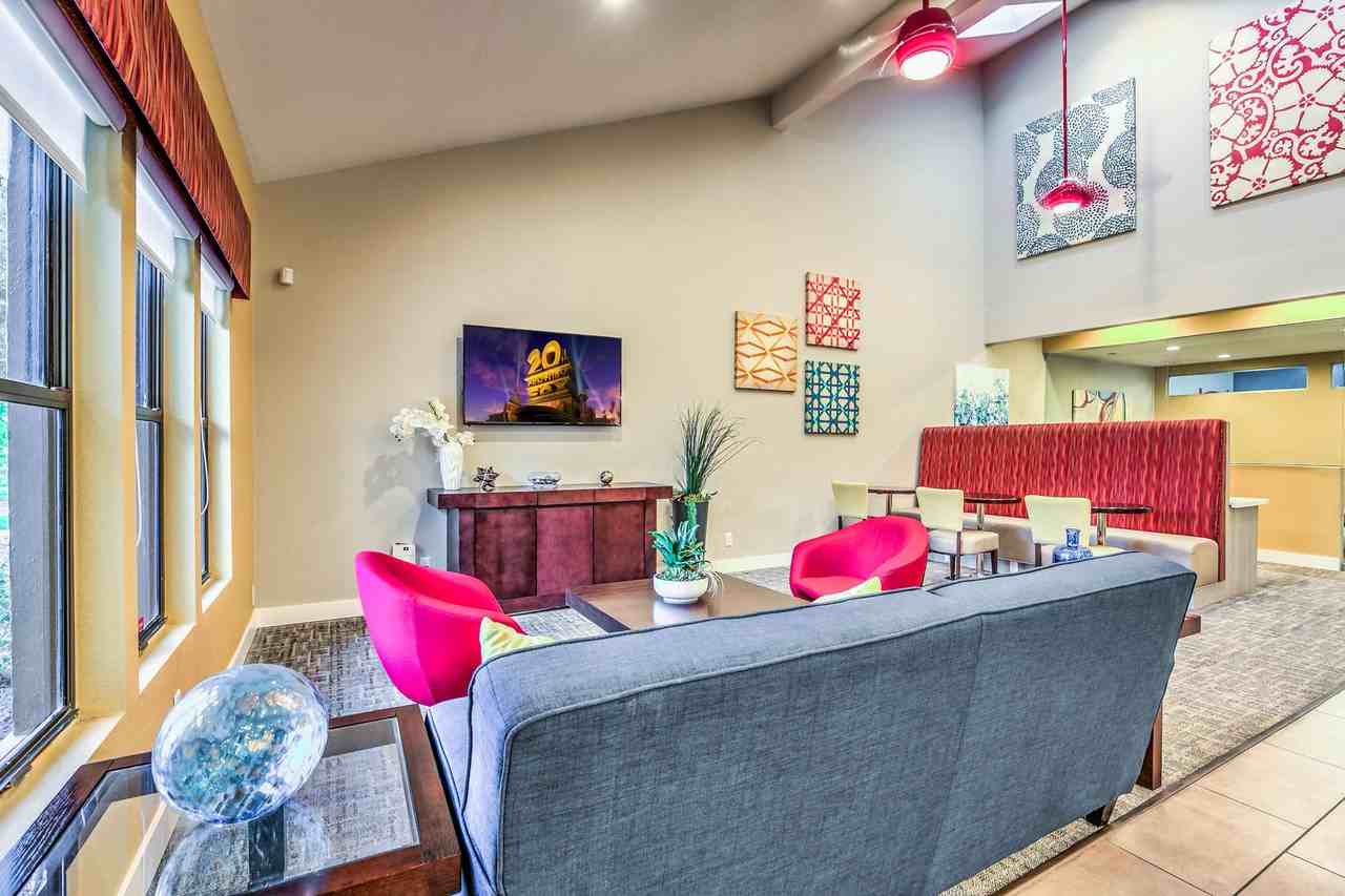 Vista Del Valle - Photo 4 of 26