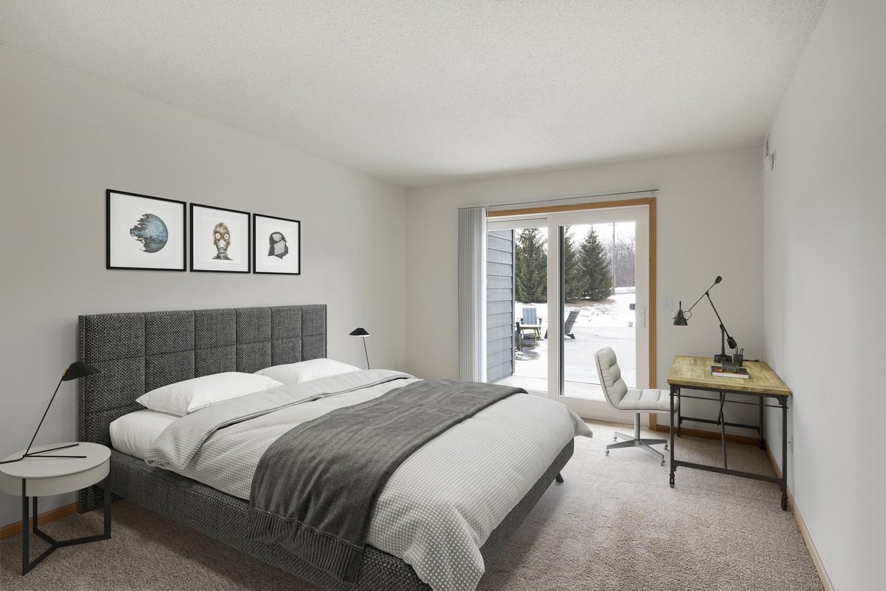 Pebblebrook Court - Photo 6 of 24