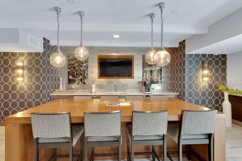 1044 Downing - Photo 4 of 32