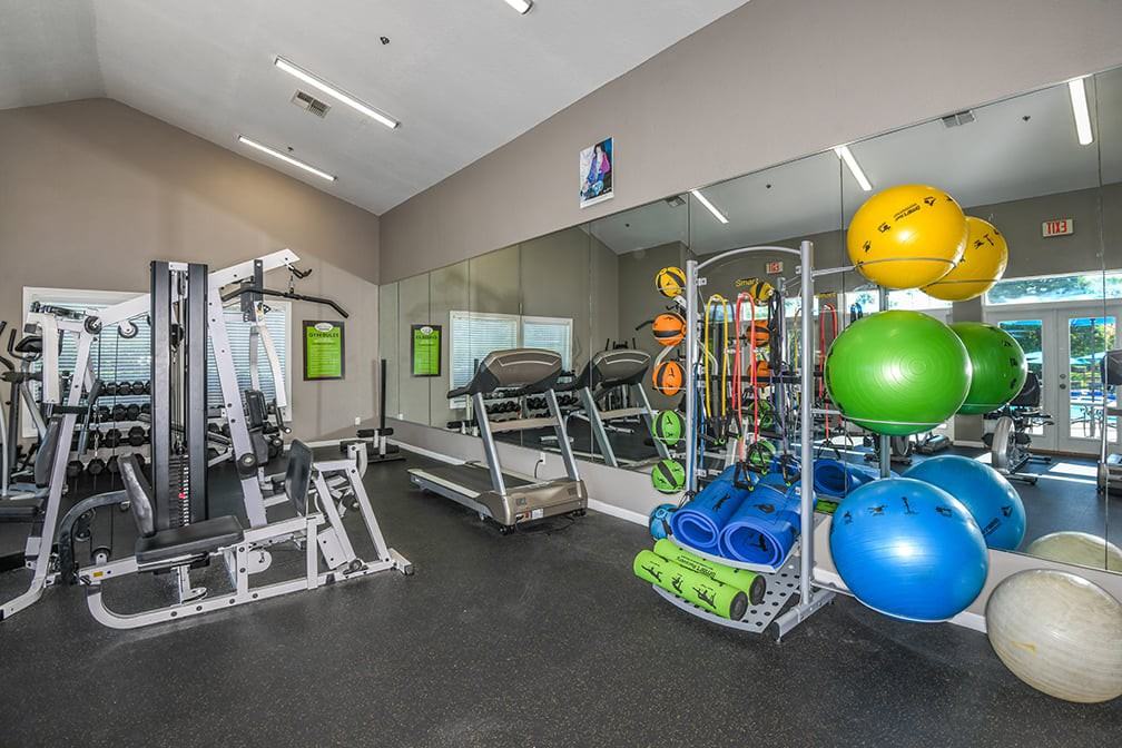 WillowBrooke Apartments - Photo 7 of 30