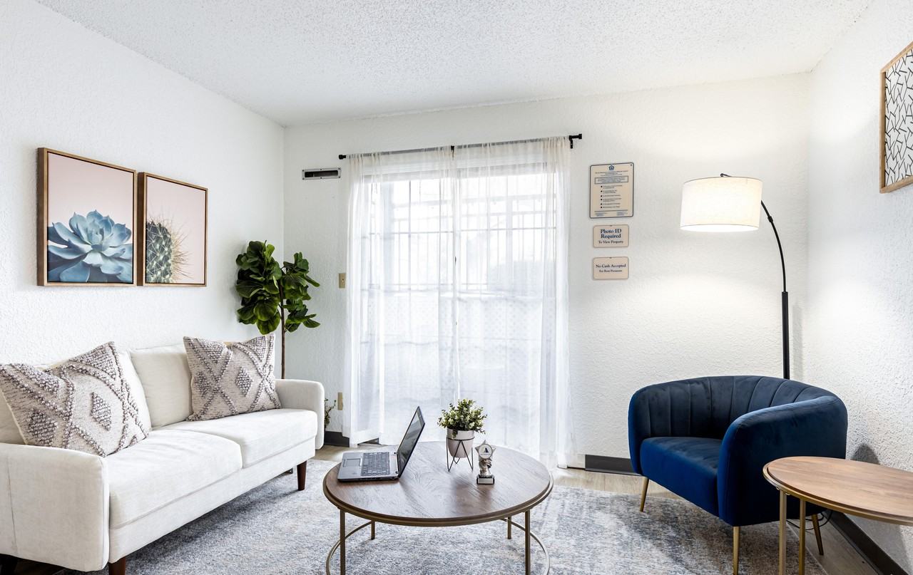 Johnson Med Center Apartments - Photo 3 of 13