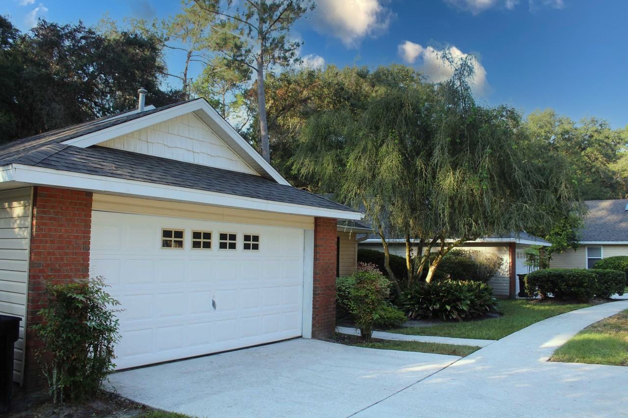 Eagle Point Villas - Photo 7 of 16