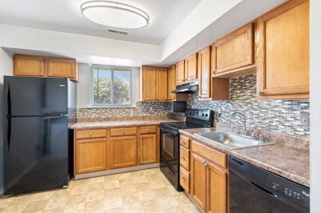 Willowood Apartment Homes - Photo 2 of 17