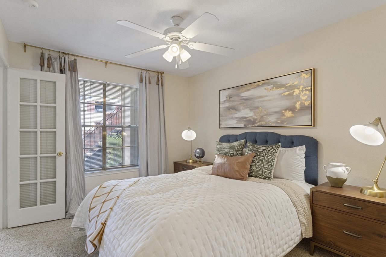 Gables CityWalk - Photo 6 of 18