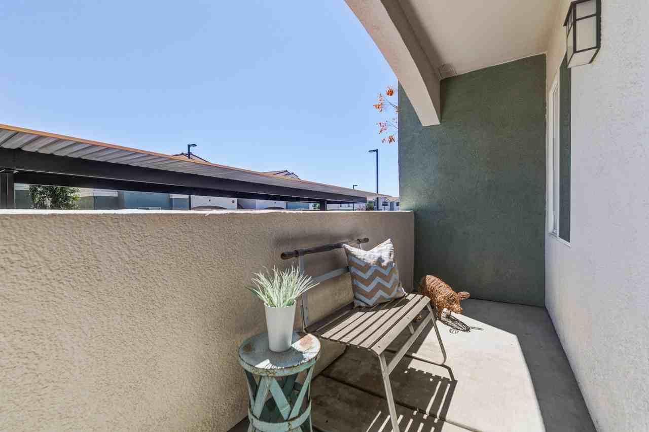 Gables Oak Creek - Photo 5 of 19