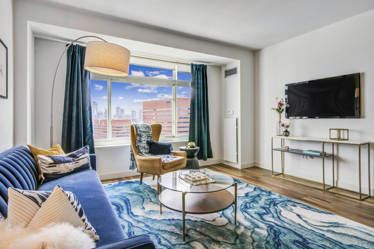 Watermark Kendall West - Photo 4 of 20