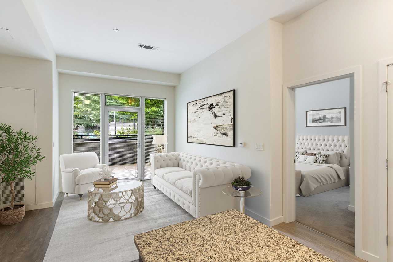 Vault Apartments - Photo 4 of 20