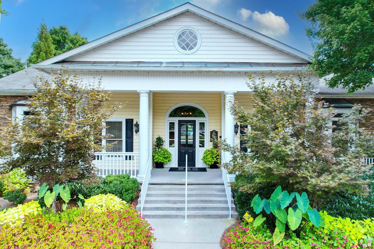 Highland Park Atlanta - Photo 2 of 28