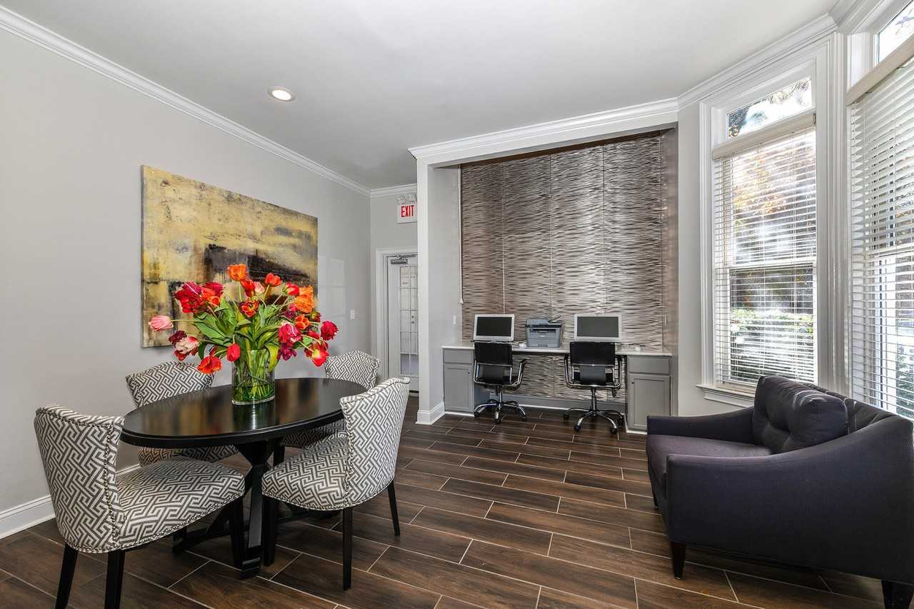 Highland Park Atlanta - Photo 7 of 28