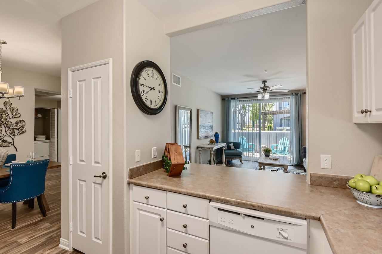 Santa Rosa Apartments - Photo 2 of 22