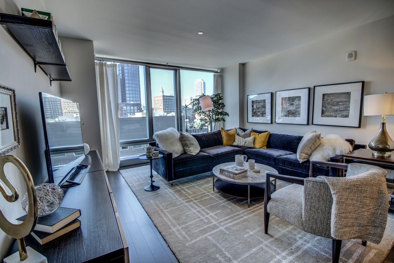 The Benjamin Seaport Residences - Photo 5 of 44