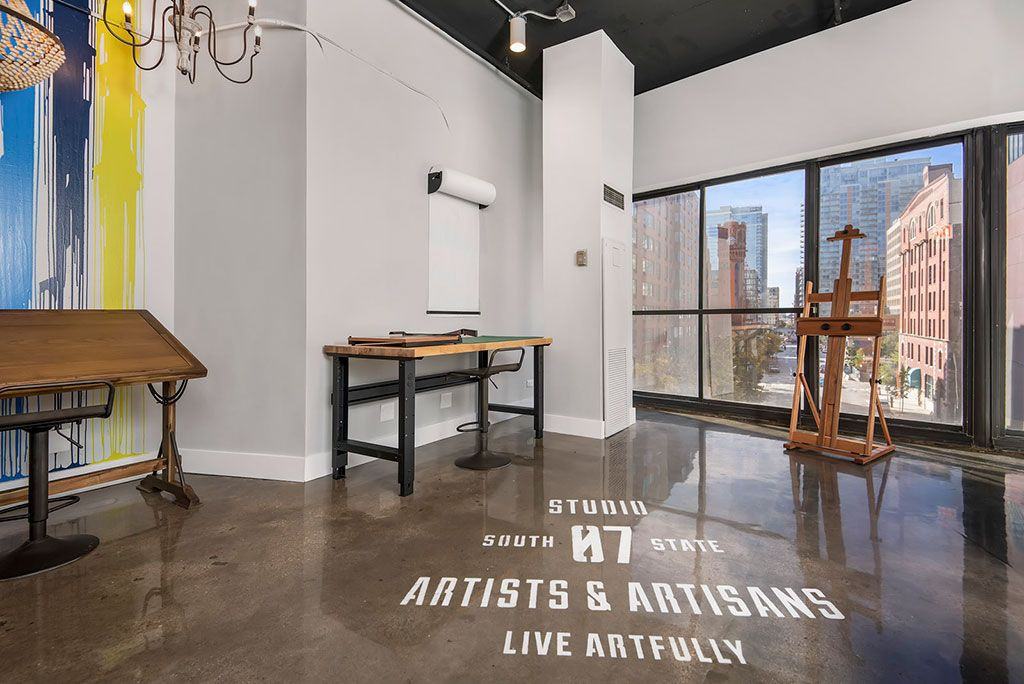 777 South State - Photo 3 of 50