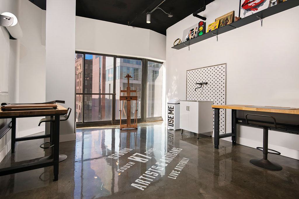 777 South State - Photo 4 of 50