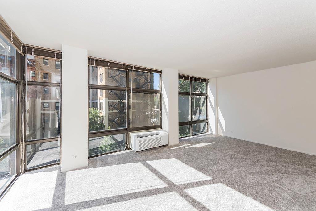 65 East Scott - Photo 5 of 49