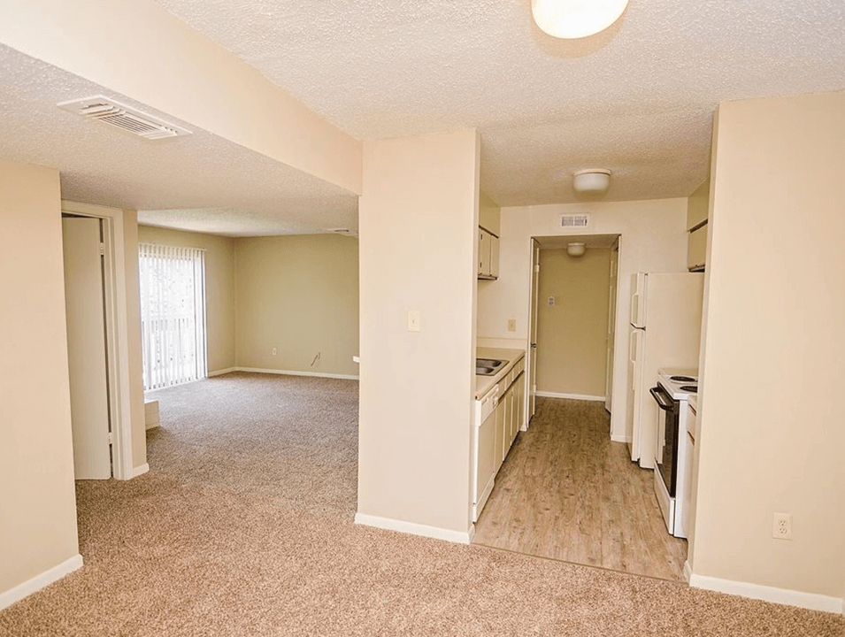 Pecan Grove - Photo 3 of 14