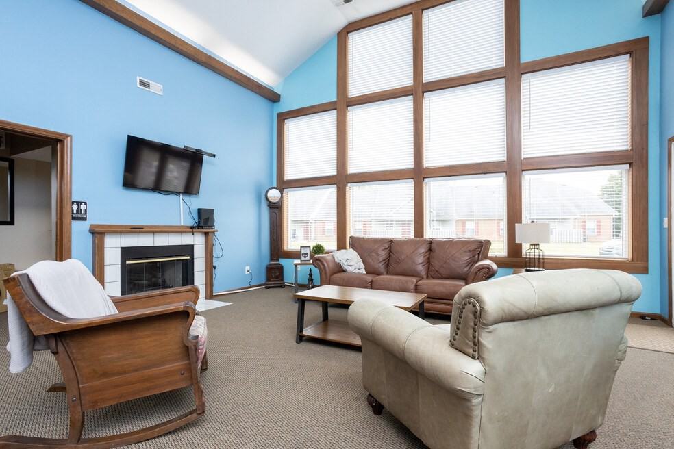 Fox Chase - Photo 6 of 22