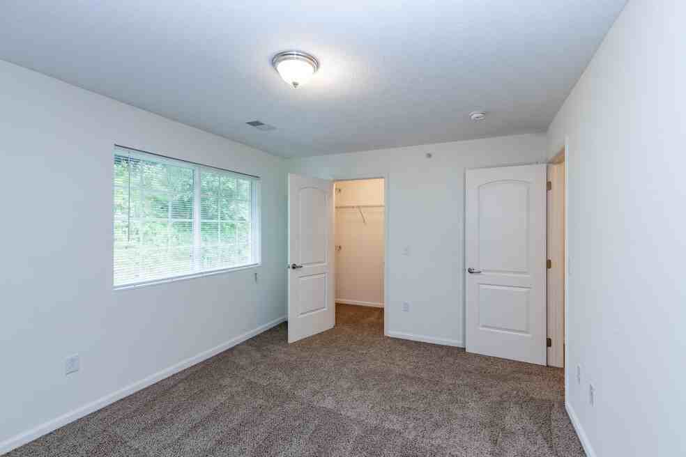 Hidden Ridge - Photo 3 of 13