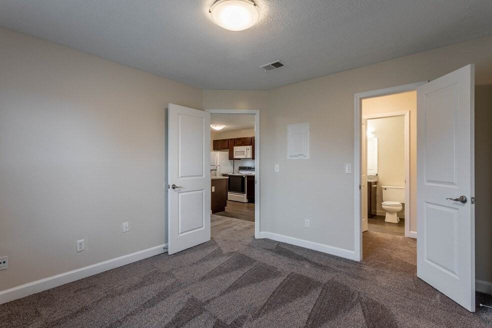 Bayside Apartment Homes - Photo 7 of 19