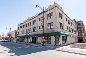 featured image of 2235 E 71st St