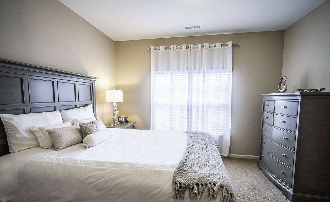 Vintage Creekwood Park Apartments - Photo 6 of 30