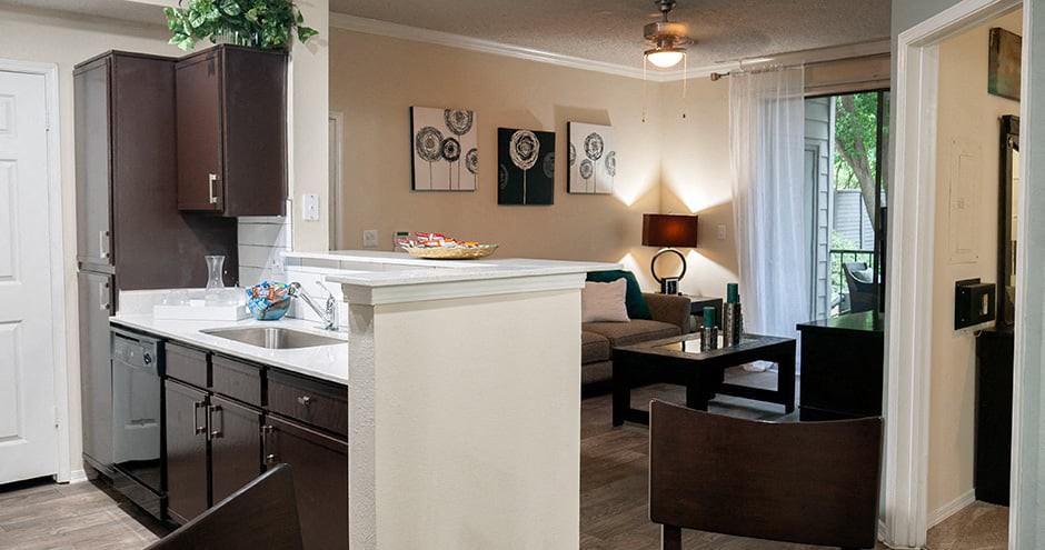 Atera Apartments - Photo 5 of 77