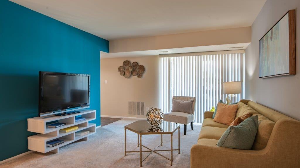 Carriage Hill Apartment Homes - Photo 5 of 33