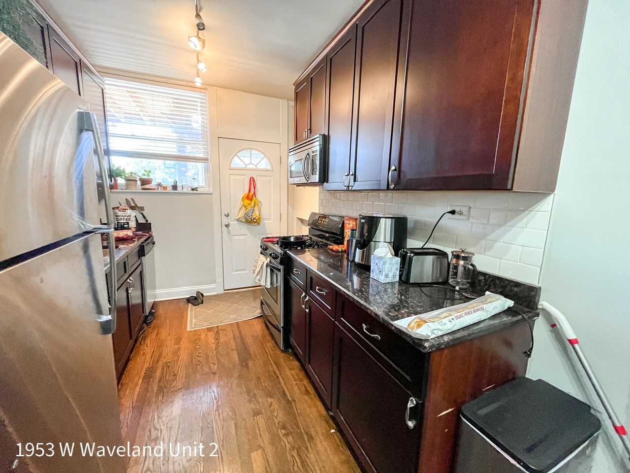 3657-59 N. Damen Ave. / 1951-57 W. Waveland Ave. - Photo 3 of 8