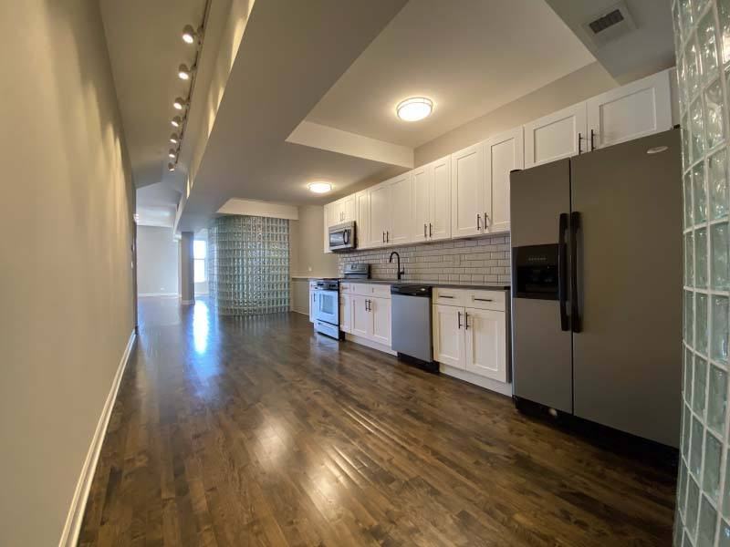 2140 N Halsted - Photo 4 of 26