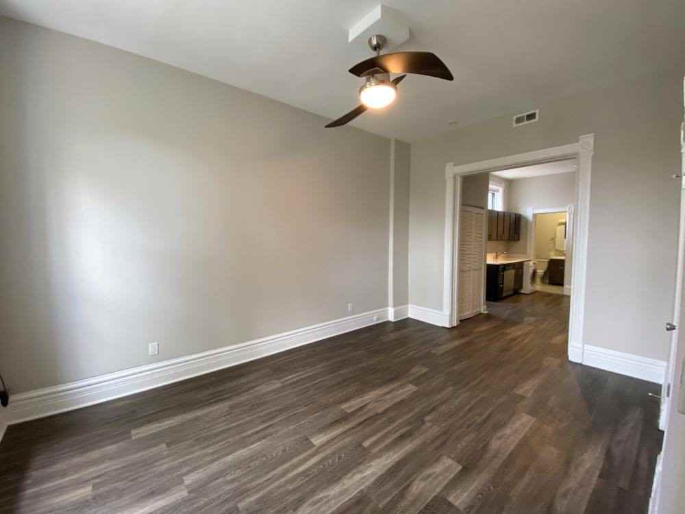 2346 W McLean - Photo 6 of 21