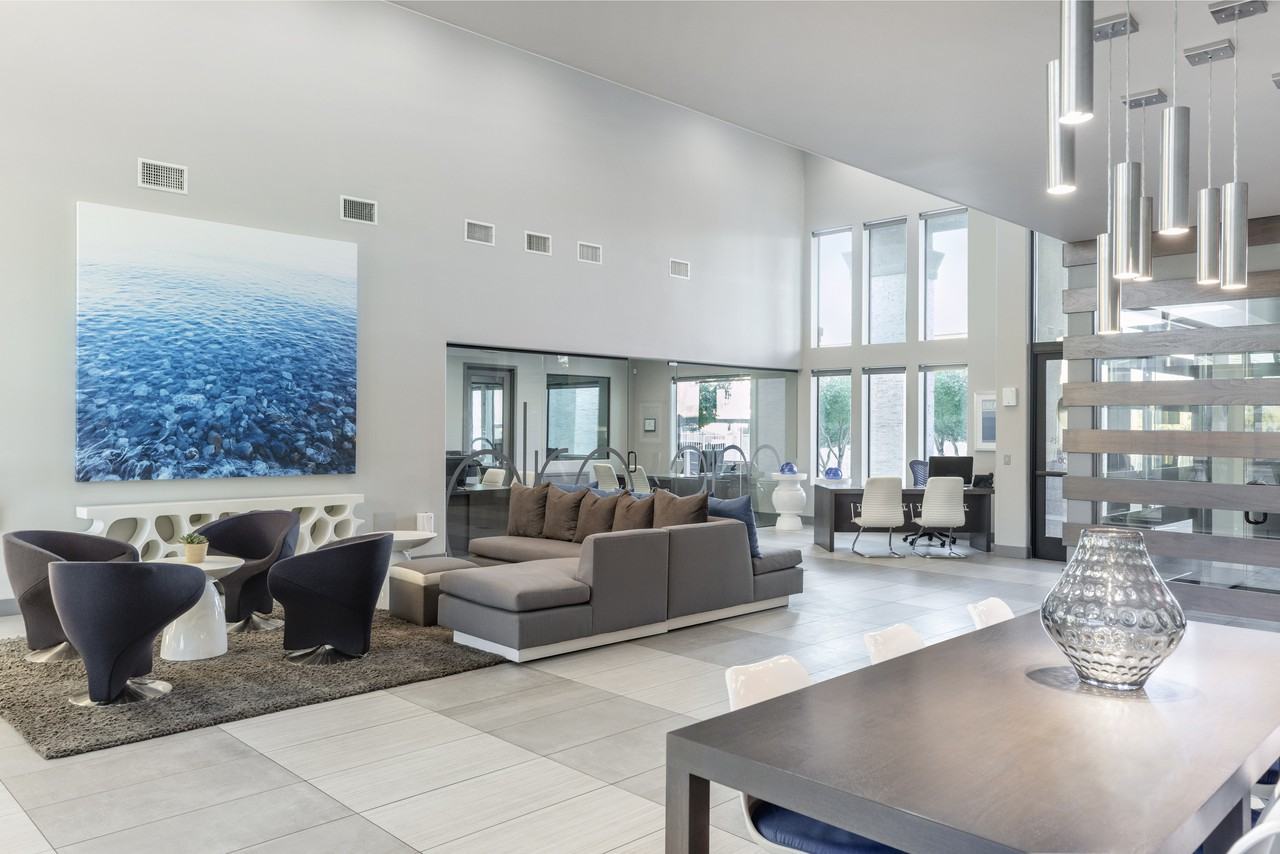 Dream Apartments - Photo 7 of 20