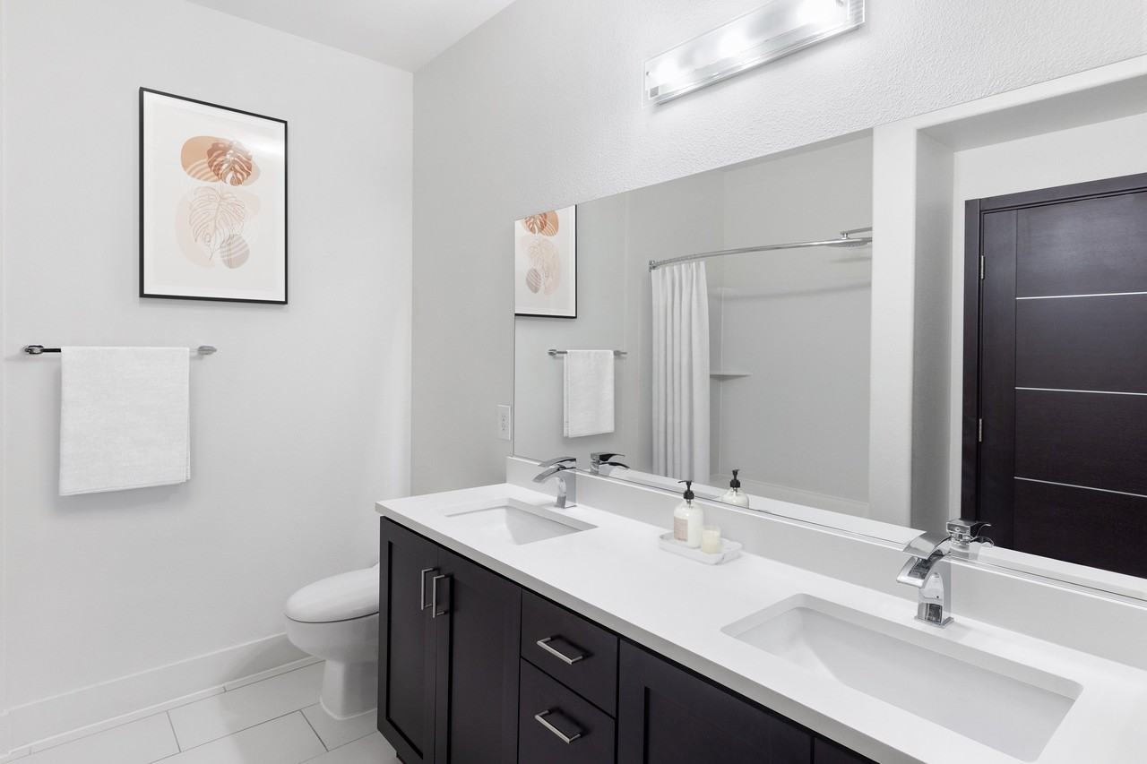 Dream Apartments - Photo 7 of 20