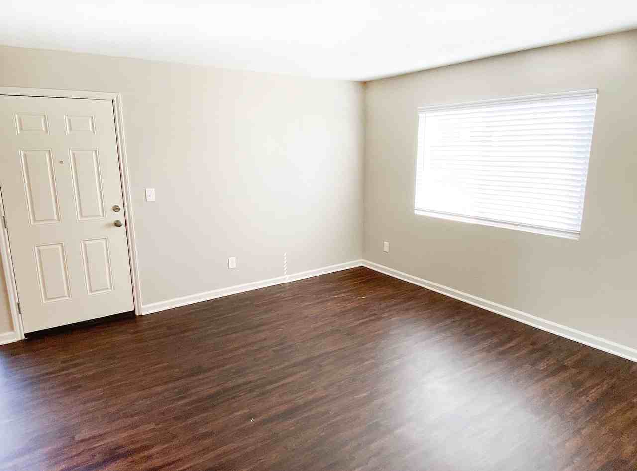 Hawthorne Park - Photo 3 of 18