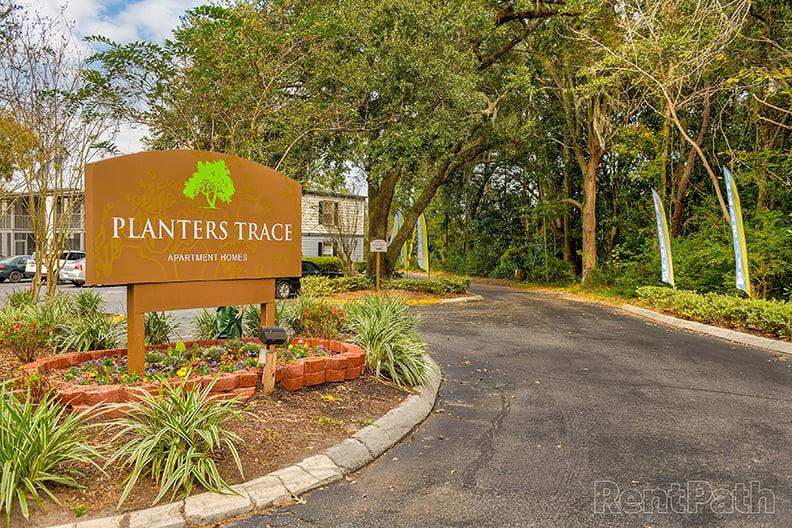 Planters Trace Apartments 2222 Ashley River Rd, Charleston, SC 29414