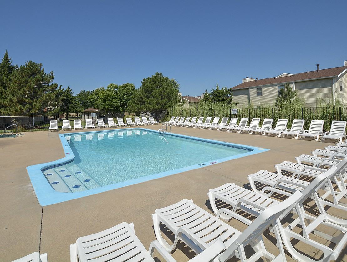 Eagle Creek - Photo 4 of 20