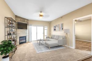 featured image of 7900 E Arrowhead Pkwy