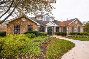 featured image of 20803 Wallingford Sq