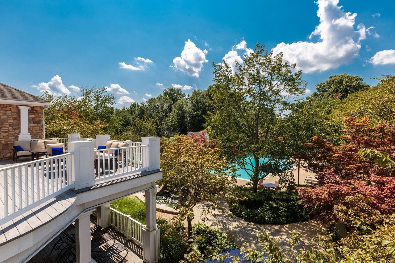 Cascades Overlook - Photo 5 of 22