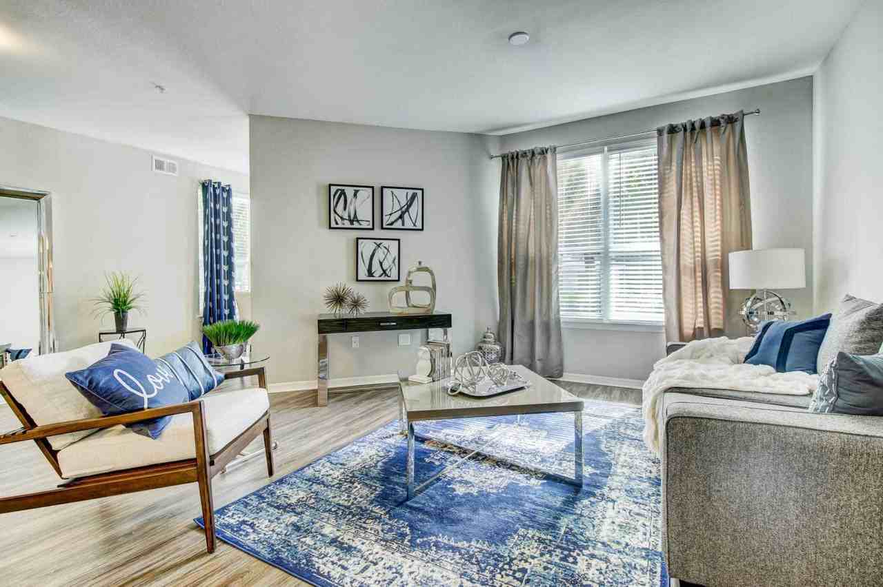 Tuscany Bay Apartments - Photo 3 of 4