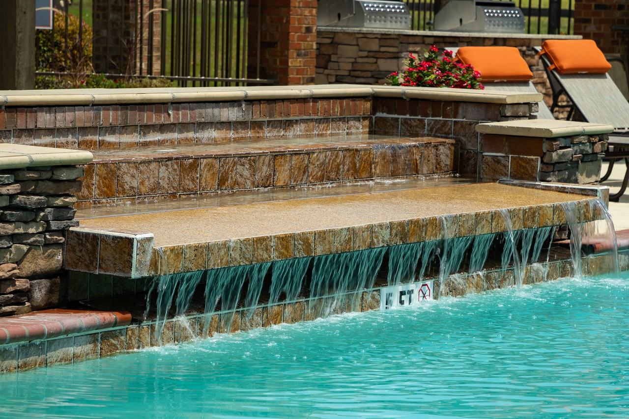 Elevate 5050 - Photo 3 of 21