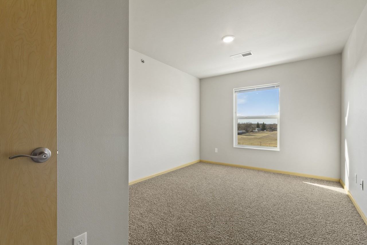 Mission Village of Cheyenne - Photo 7 of 27