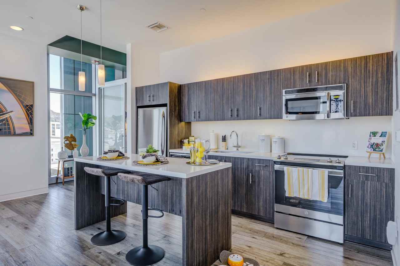 Sunset Vine Tower - Photo 3 of 49