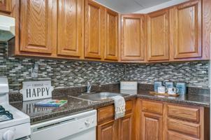 featured image of 1011 New Hope St