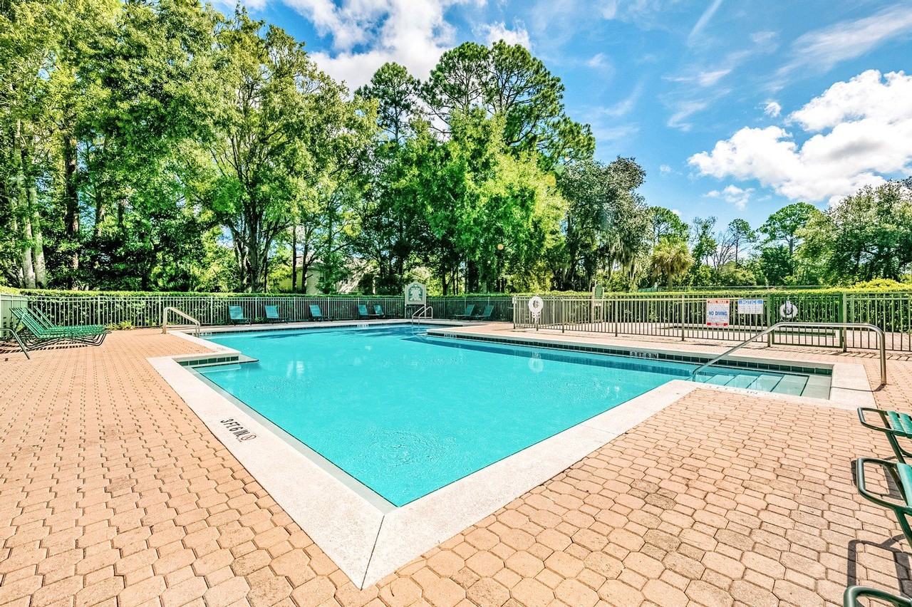 Whispering Woods Apartments - Photo 7 of 28