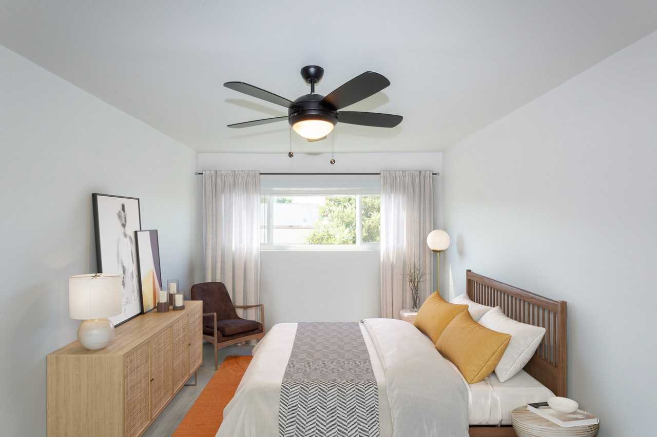 Chloe on Curson - Photo 6 of 31