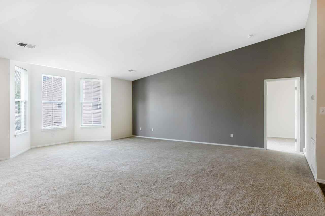 Mansions at Delmar - Photo 6 of 21