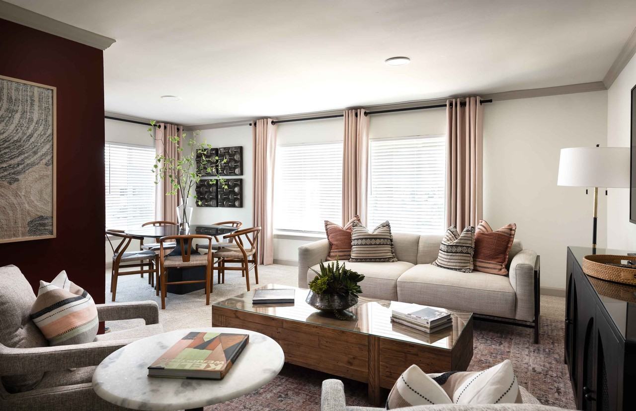 Hurstbourne Grand Apartments - Photo 5 of 50